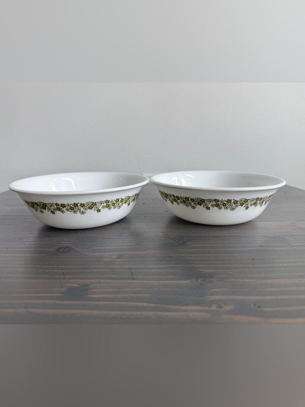 2 x vintage Corelle crazy daisy / spring blossom bowls